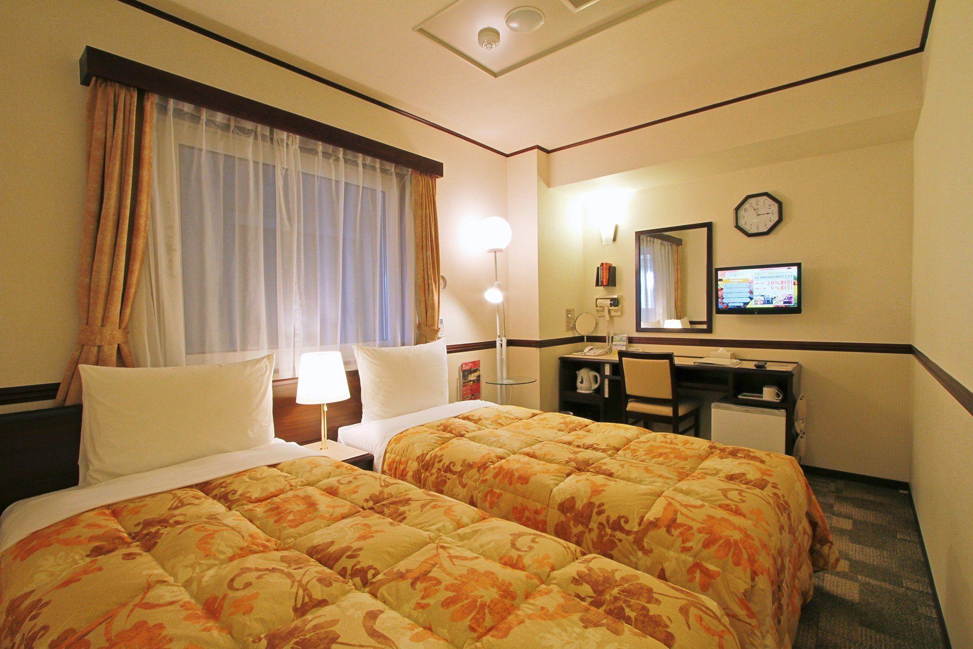 Toyoko Inn Tokyo Asakusa Kuramae No 1 Exterior photo